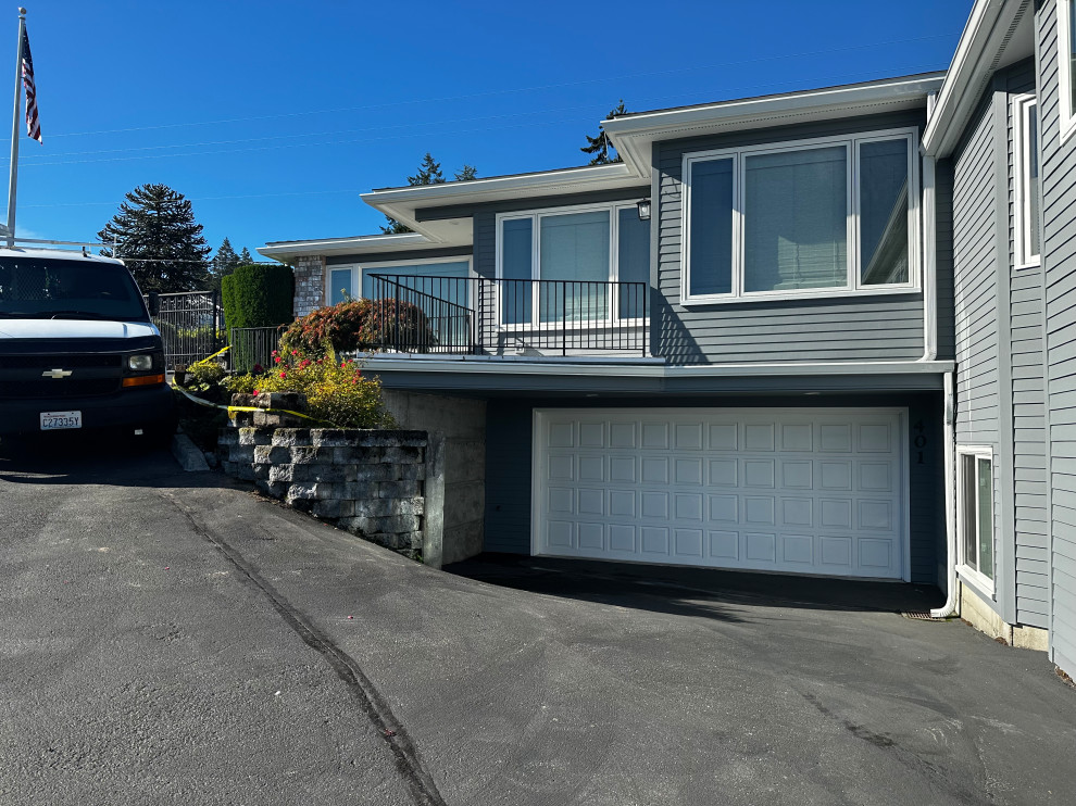 Professional general contractor working on home renovation